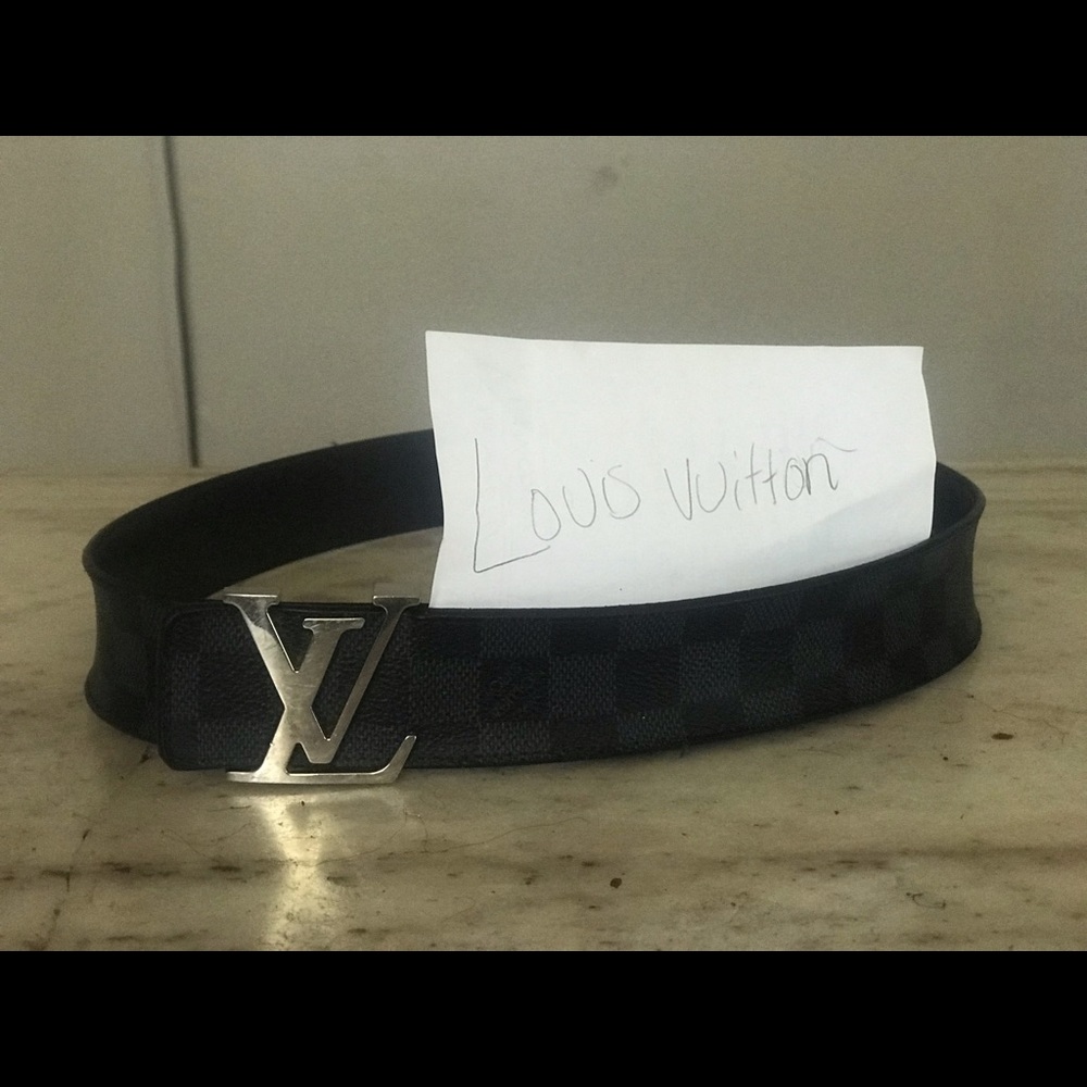 Louis Vuitton Belt - Picture 2 of 2